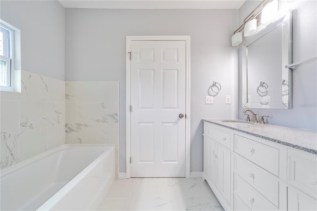 For Sale: $449,000 (4 beds, 2 baths, 2069 Square Feet)