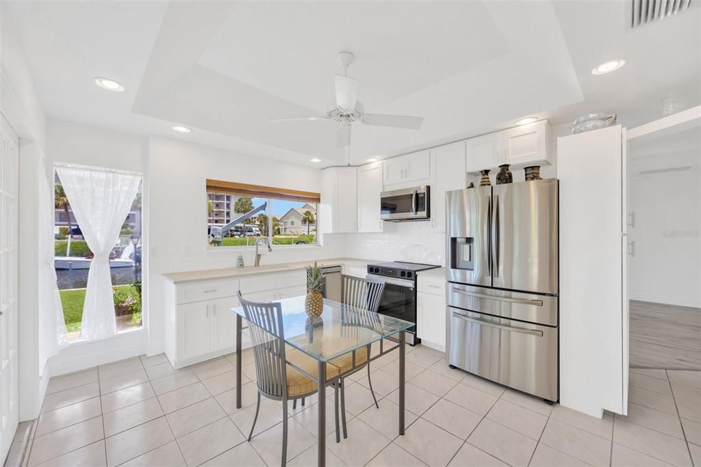 For Sale: $639,900 (3 beds, 2 baths, 2006 Square Feet)