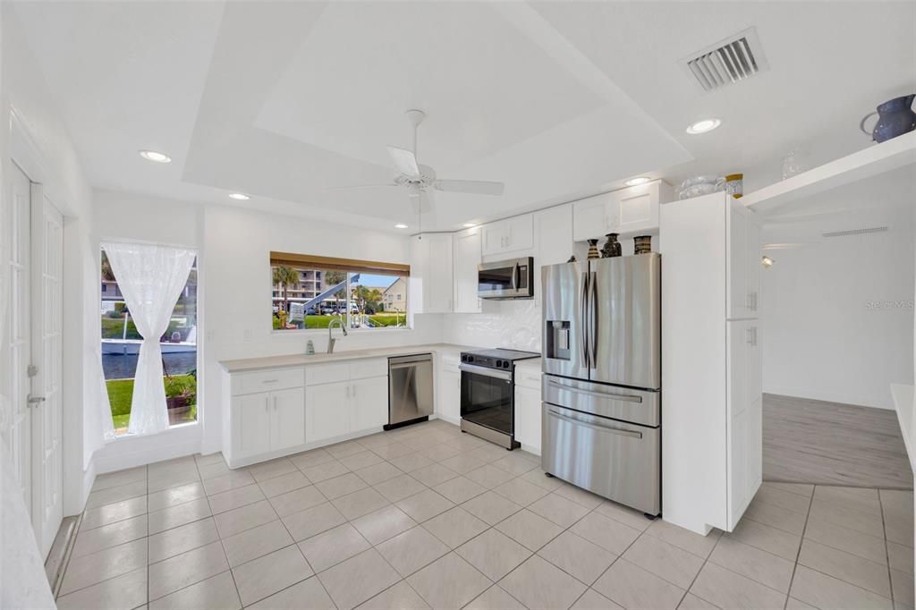 For Sale: $639,900 (3 beds, 2 baths, 2006 Square Feet)