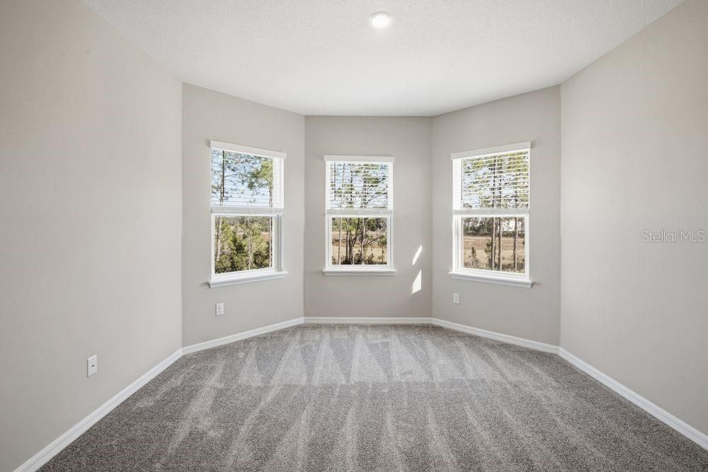 For Sale: $651,999 (5 beds, 4 baths, 3422 Square Feet)