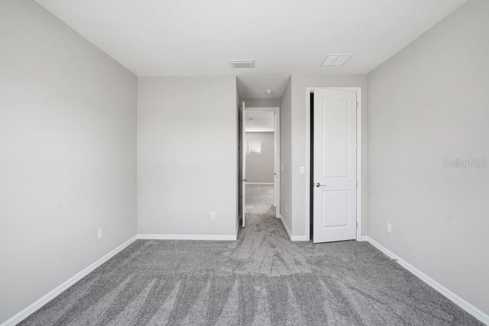 For Sale: $651,999 (5 beds, 4 baths, 3422 Square Feet)