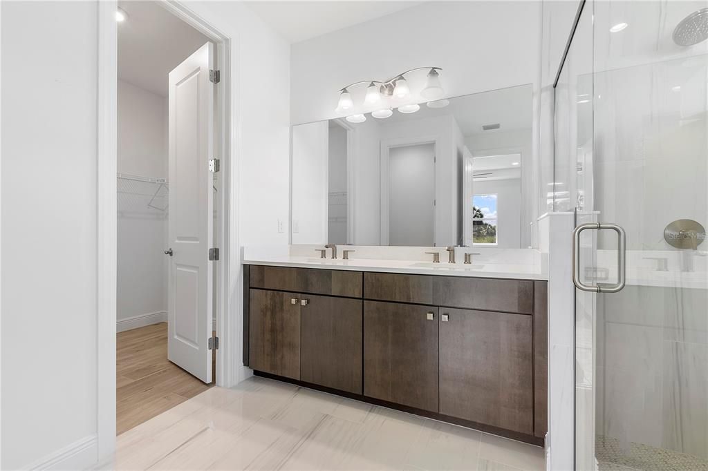 Active With Contract: $469,900 (3 beds, 2 baths, 2263 Square Feet)