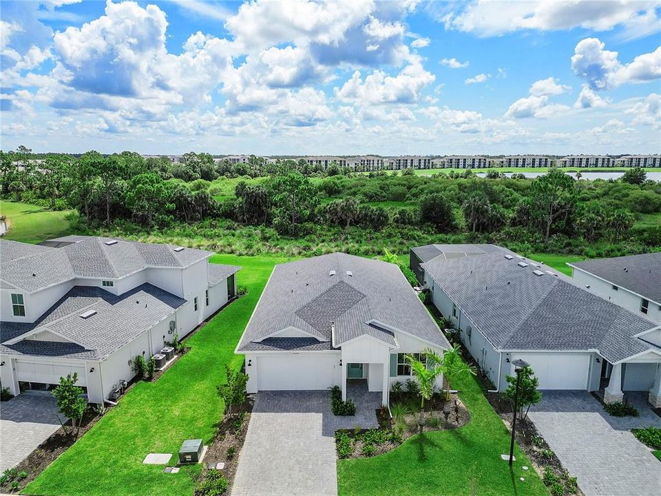 Active With Contract: $469,900 (3 beds, 2 baths, 2263 Square Feet)