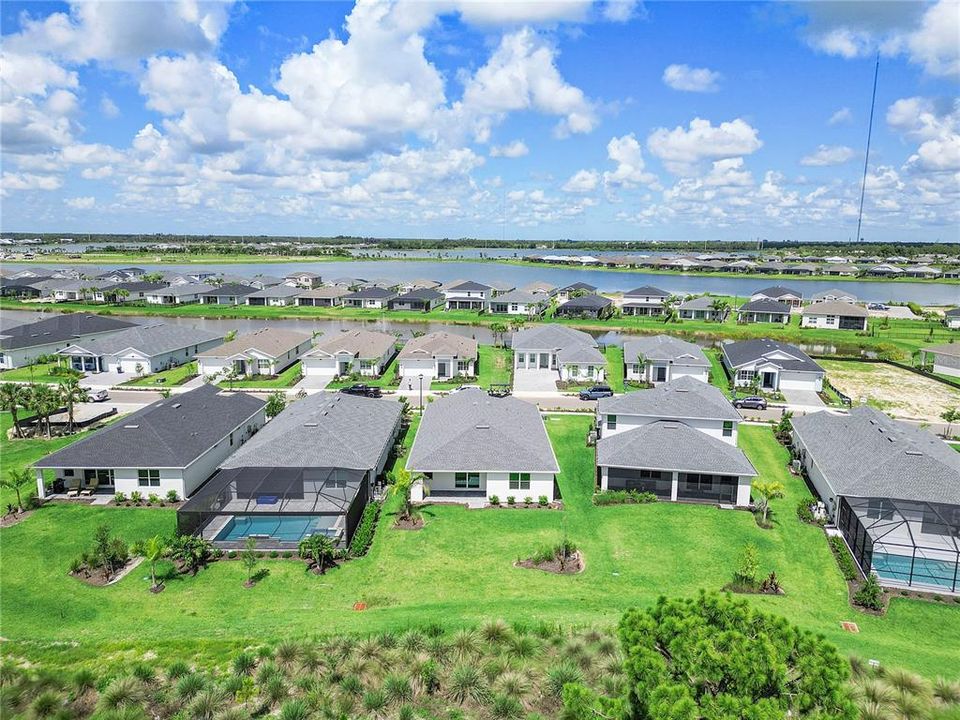 Active With Contract: $469,900 (3 beds, 2 baths, 2263 Square Feet)