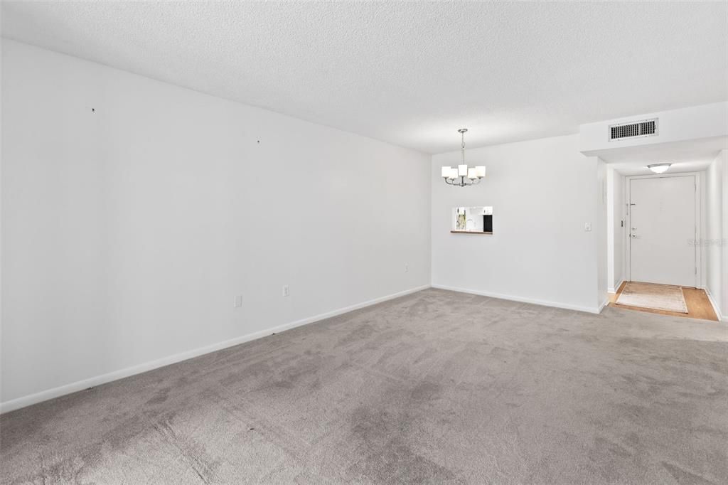 En Venta: $105,000 (1 camas, 1 baños, 748 Pies cuadrados)