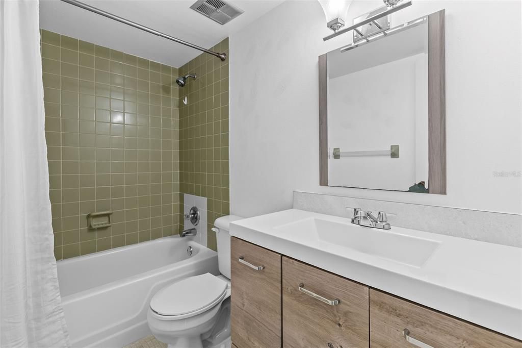 En Venta: $105,000 (1 camas, 1 baños, 748 Pies cuadrados)