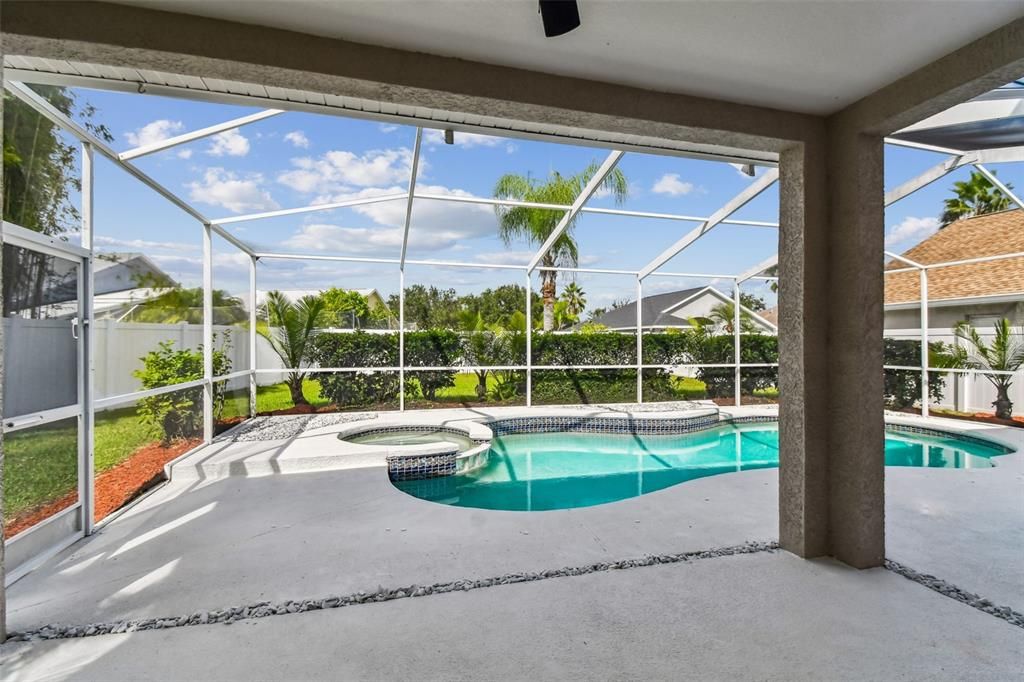 Active With Contract: $695,000 (4 beds, 2 baths, 2377 Square Feet)