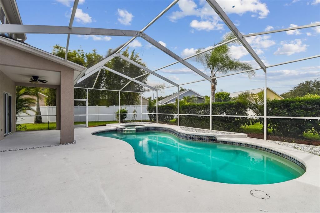 Active With Contract: $695,000 (4 beds, 2 baths, 2377 Square Feet)