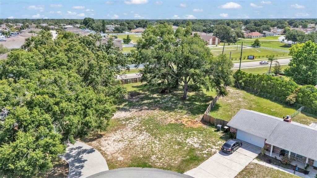 最近售出: $65,000 (0.42 acres)