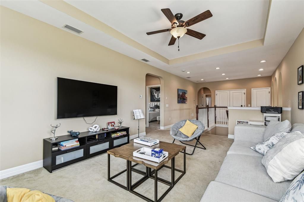 For Sale: $1,255,000 (5 beds, 3 baths, 4506 Square Feet)