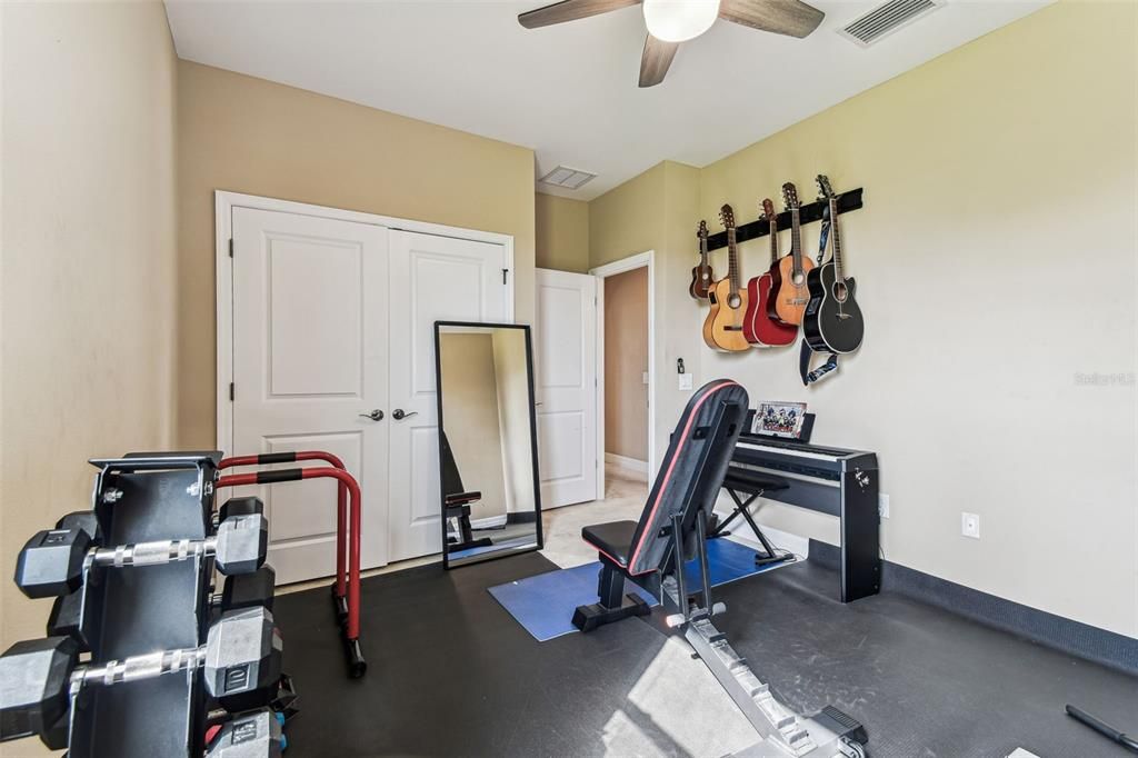 For Sale: $1,255,000 (5 beds, 3 baths, 4506 Square Feet)