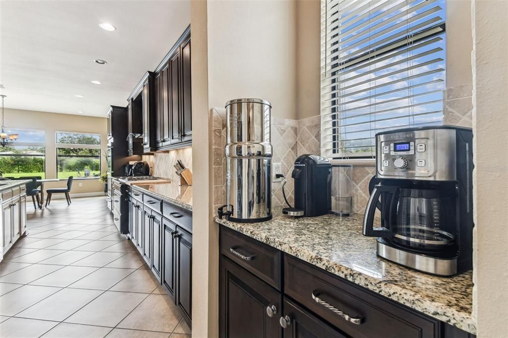 For Sale: $1,255,000 (5 beds, 3 baths, 4506 Square Feet)