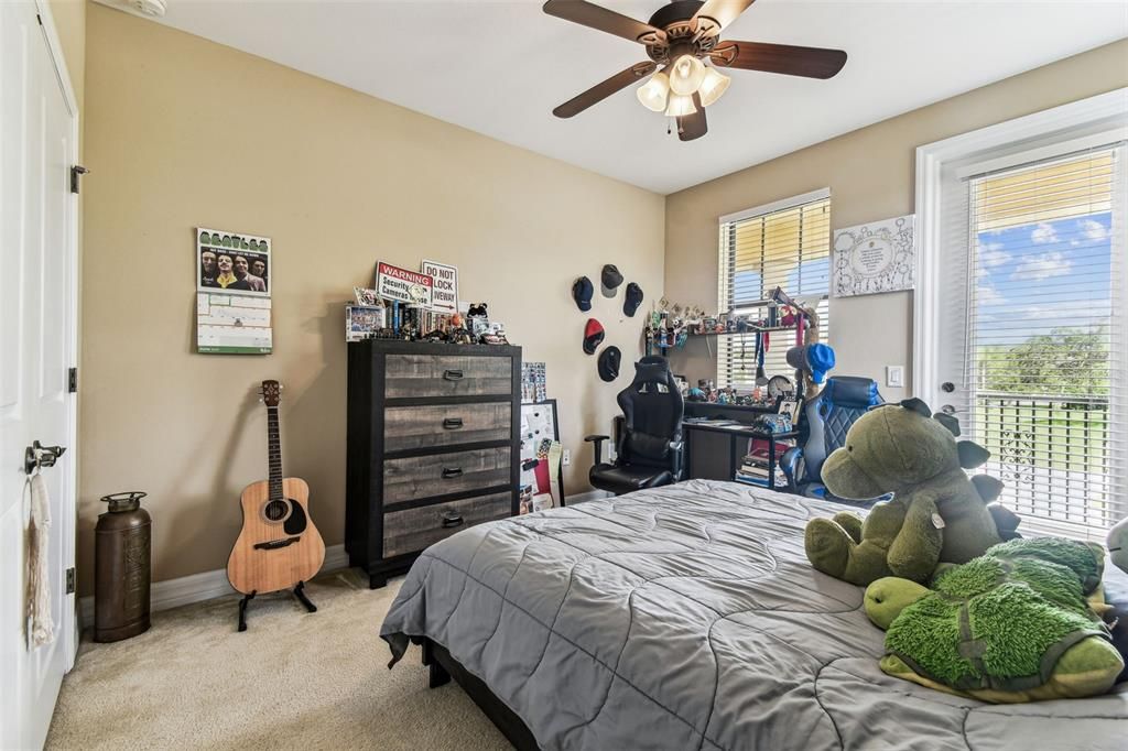 For Sale: $1,255,000 (5 beds, 3 baths, 4506 Square Feet)