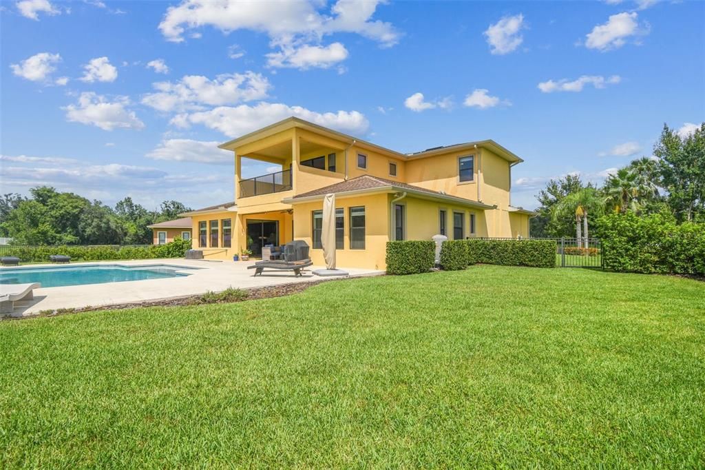 For Sale: $1,255,000 (5 beds, 3 baths, 4506 Square Feet)