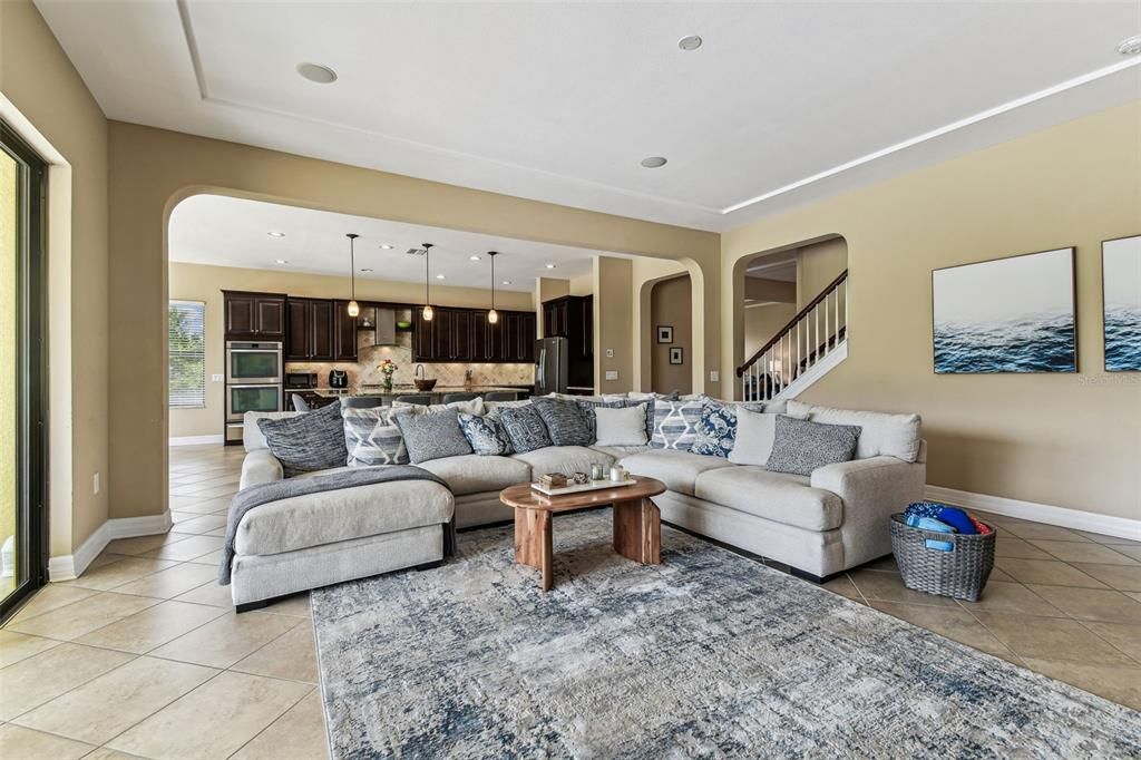 For Sale: $1,255,000 (5 beds, 3 baths, 4506 Square Feet)