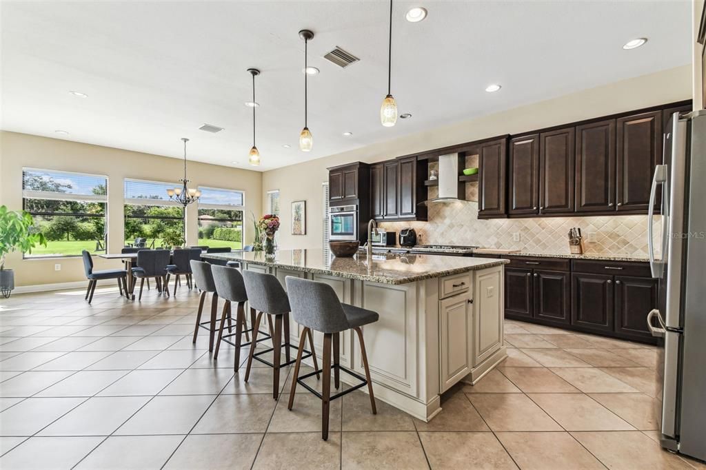 For Sale: $1,255,000 (5 beds, 3 baths, 4506 Square Feet)