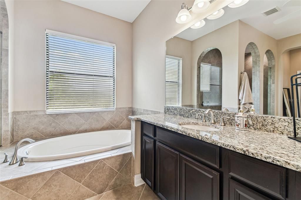 For Sale: $1,255,000 (5 beds, 3 baths, 4506 Square Feet)