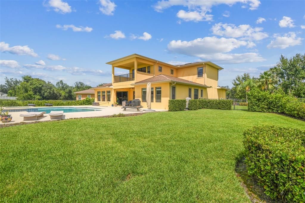 For Sale: $1,255,000 (5 beds, 3 baths, 4506 Square Feet)