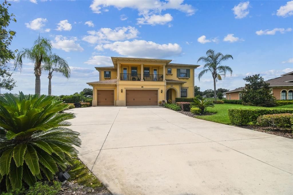 For Sale: $1,255,000 (5 beds, 3 baths, 4506 Square Feet)