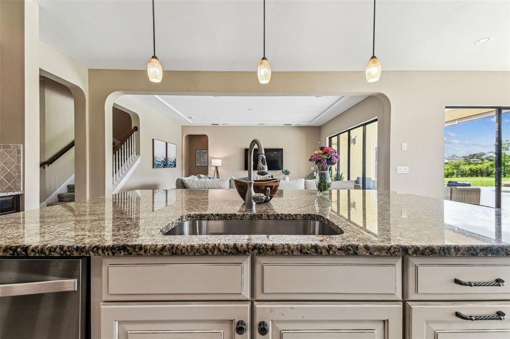 For Sale: $1,255,000 (5 beds, 3 baths, 4506 Square Feet)