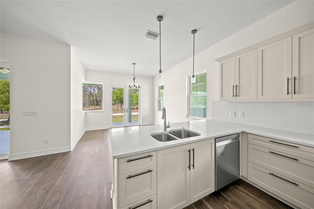 For Sale: $7,999,000 (3 beds, 3 baths, 2368 Square Feet)