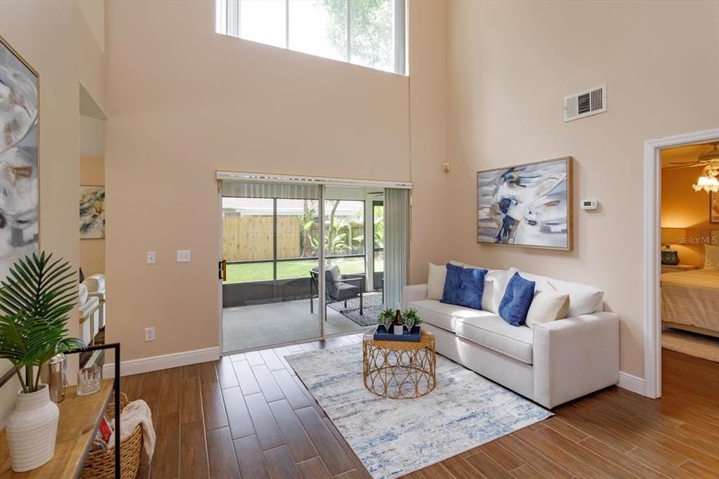 Activo con contrato: $429,000 (4 camas, 3 baños, 2023 Pies cuadrados)