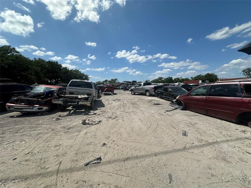 For Sale: $6,900,000 (5.27 acres)