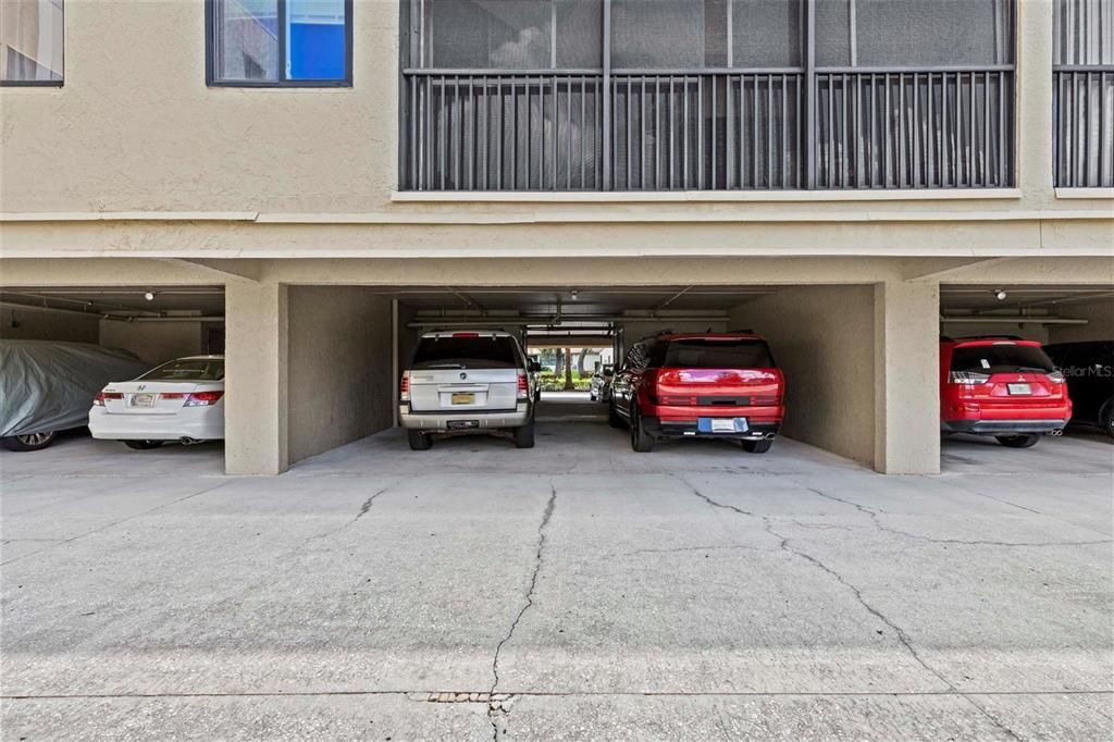 出租: $2,400 (2 贝兹, 2 浴室, 1125 平方英尺)