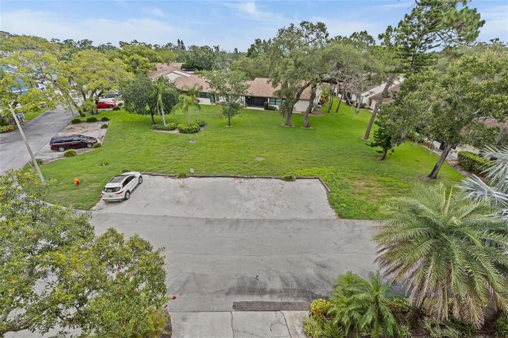 出租: $2,400 (2 贝兹, 2 浴室, 1125 平方英尺)