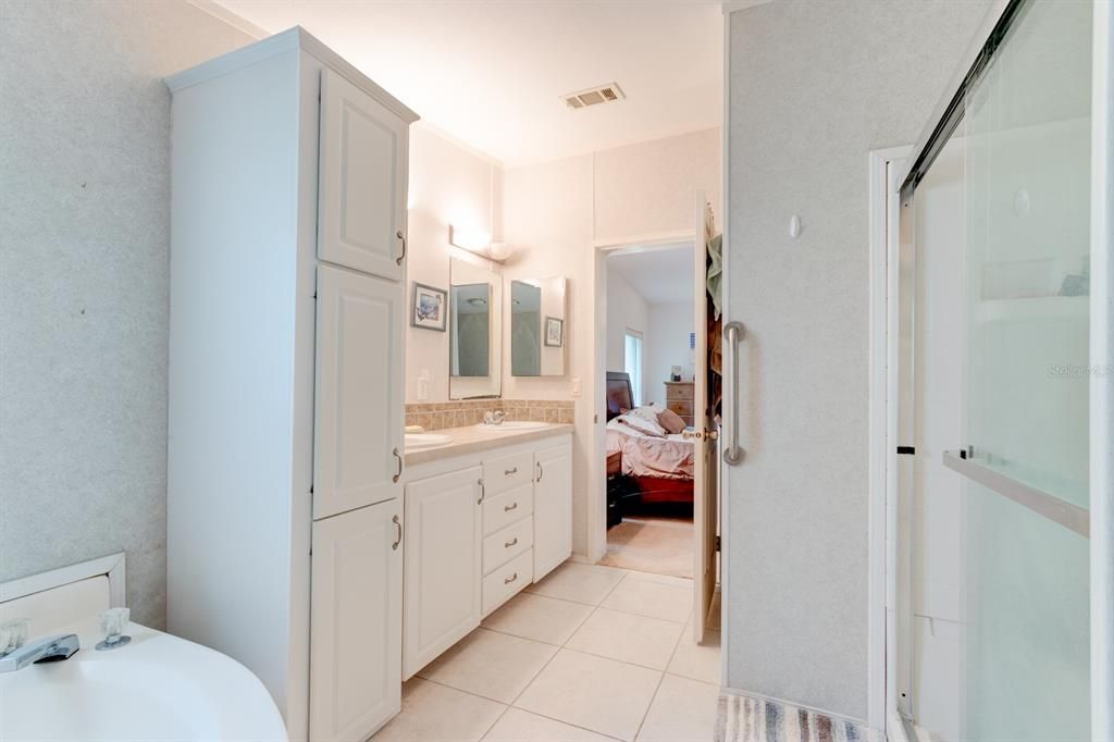 待售: $304,900 (3 贝兹, 2 浴室, 1754 平方英尺)