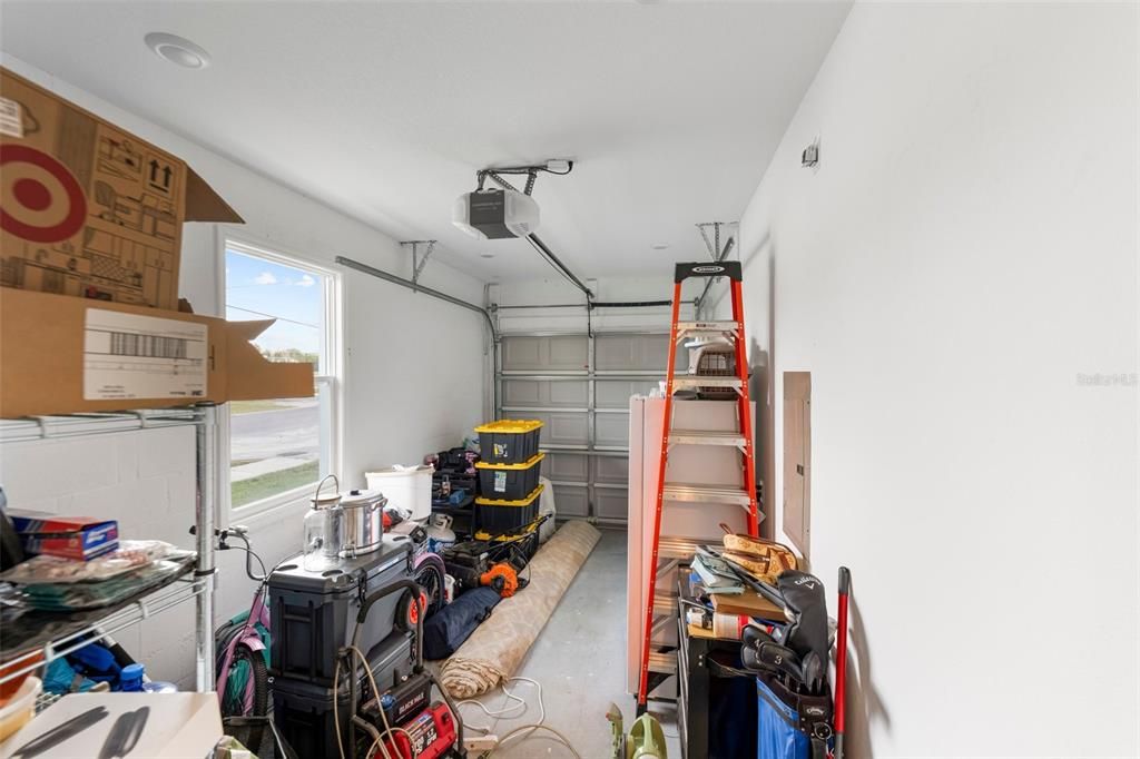 For Rent: $1,875 (3 beds, 2 baths, 1460 Square Feet)