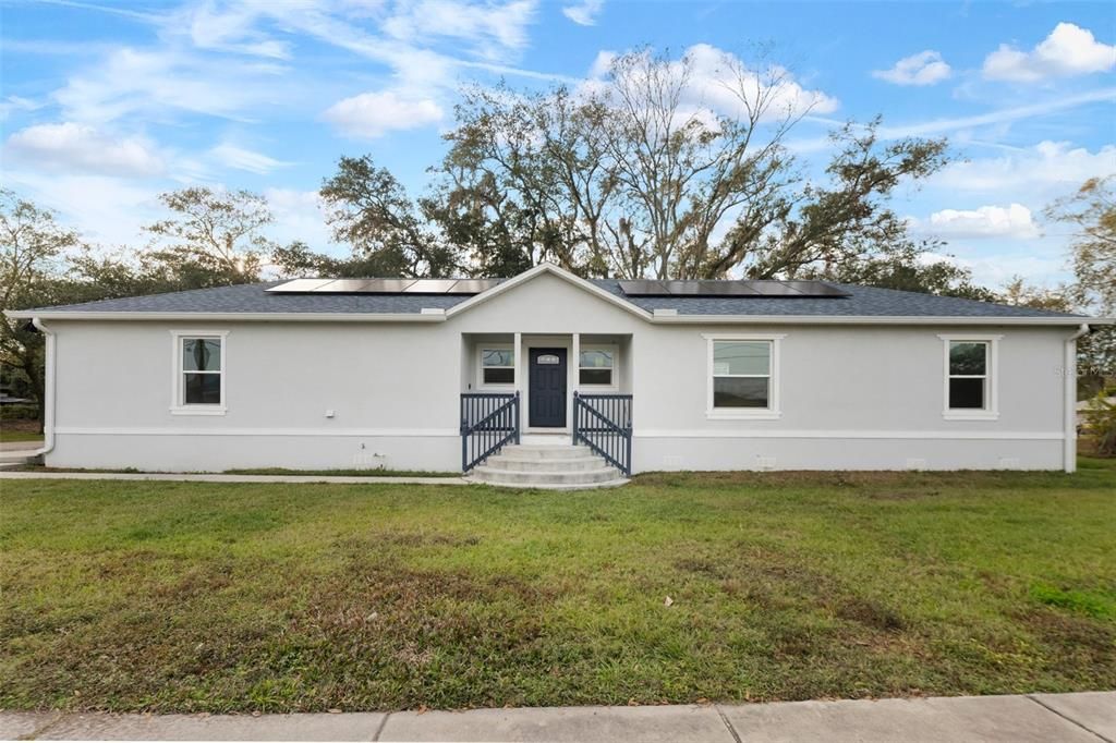 For Rent: $1,875 (3 beds, 2 baths, 1460 Square Feet)