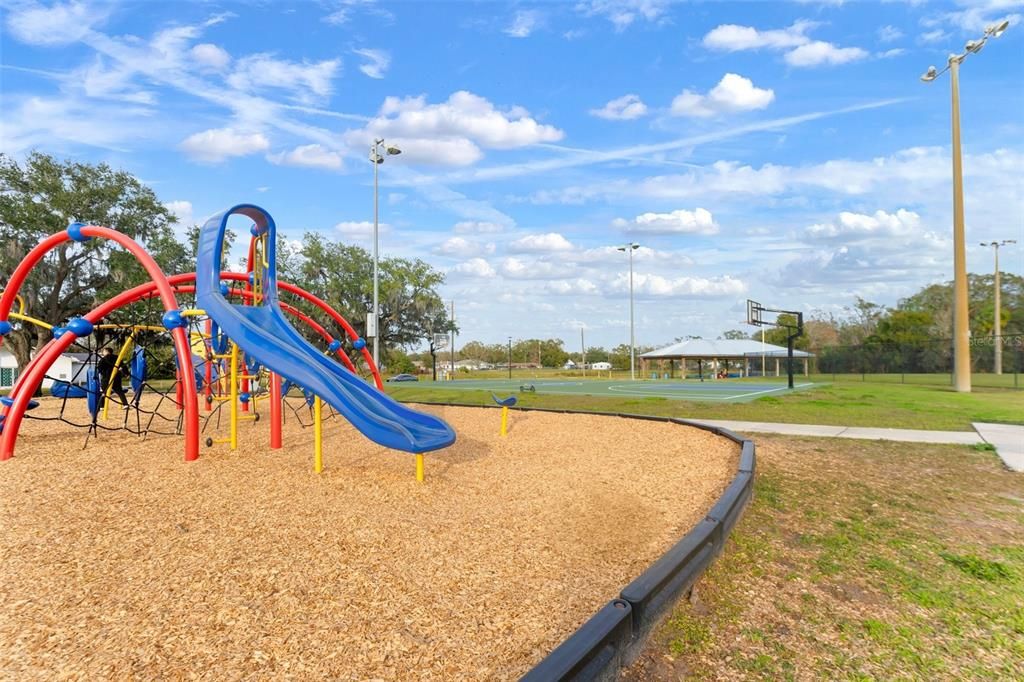 For Rent: $1,875 (3 beds, 2 baths, 1460 Square Feet)