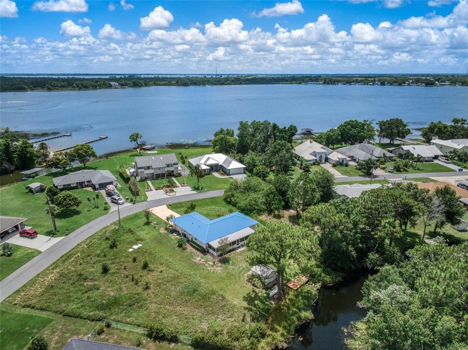 En Venta: $329,900 (3 camas, 2 baños, 1206 Pies cuadrados)