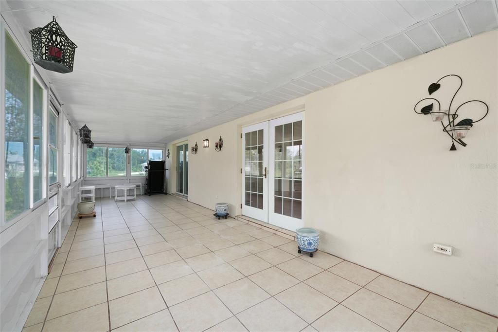 En Venta: $329,900 (3 camas, 2 baños, 1206 Pies cuadrados)