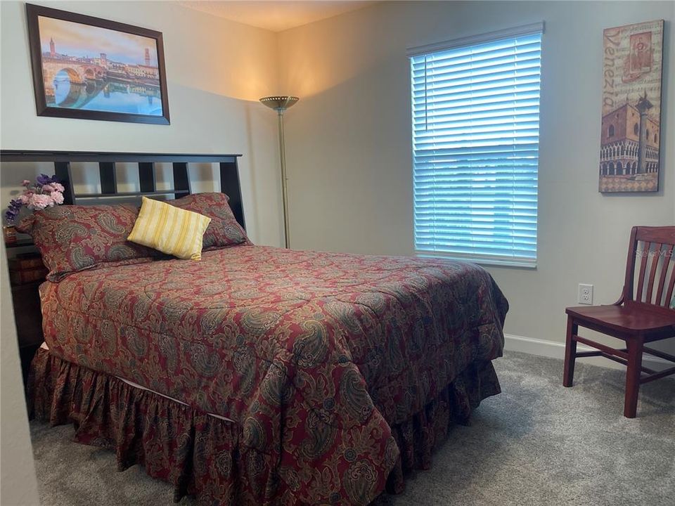 На продажу: $925,000 (5 спален, 3 ванн, 3711 Квадратных фут)