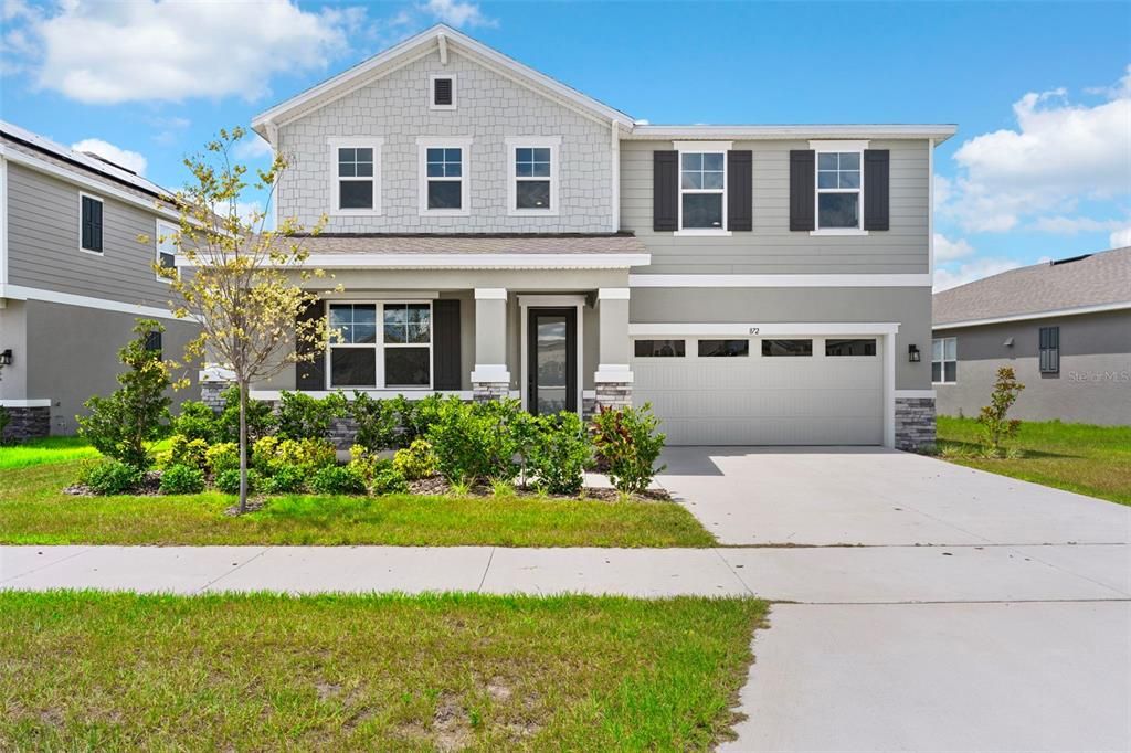 For Sale: $449,000 (4 beds, 3 baths, 2670 Square Feet)