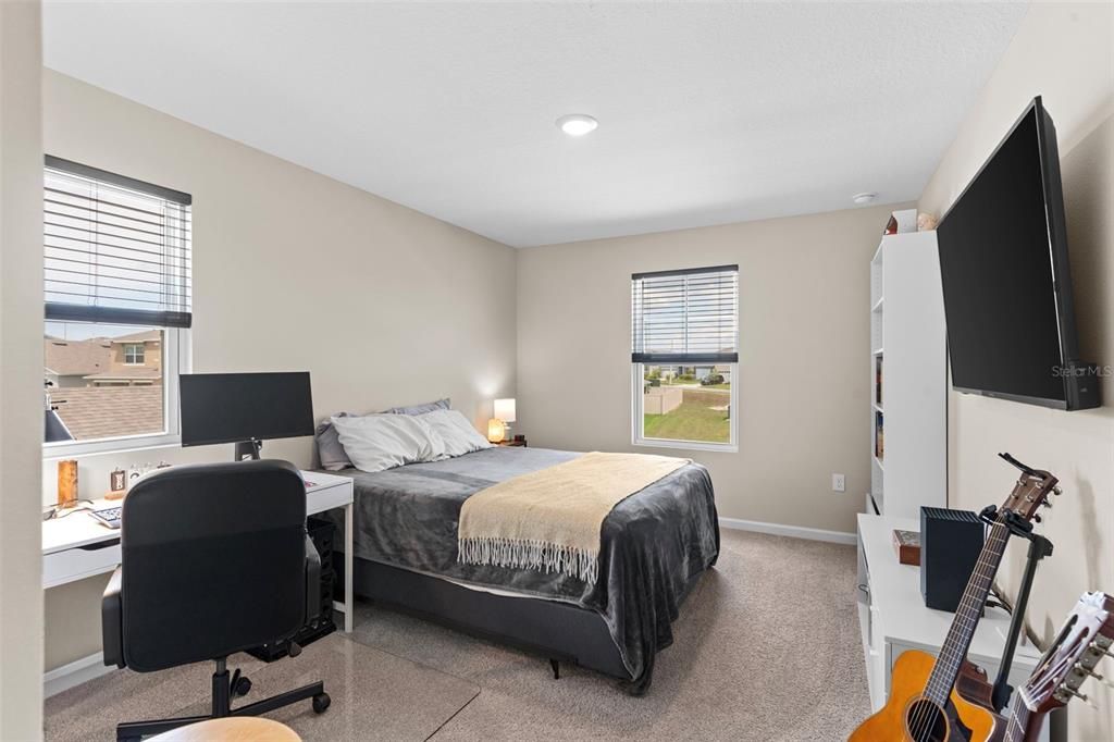 For Sale: $449,000 (4 beds, 3 baths, 2670 Square Feet)