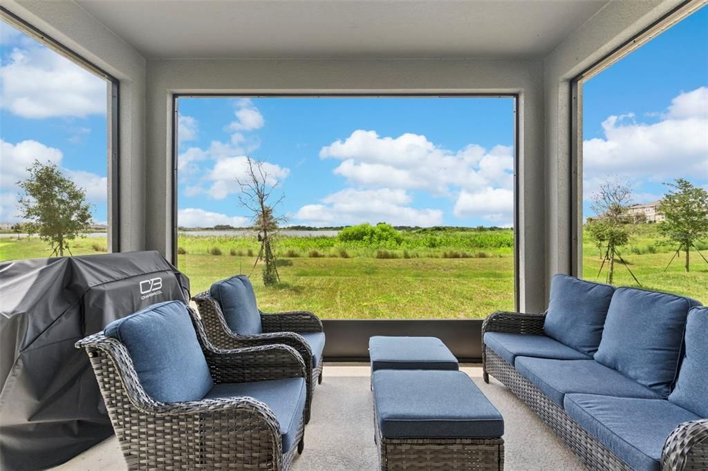 For Sale: $449,000 (4 beds, 3 baths, 2670 Square Feet)