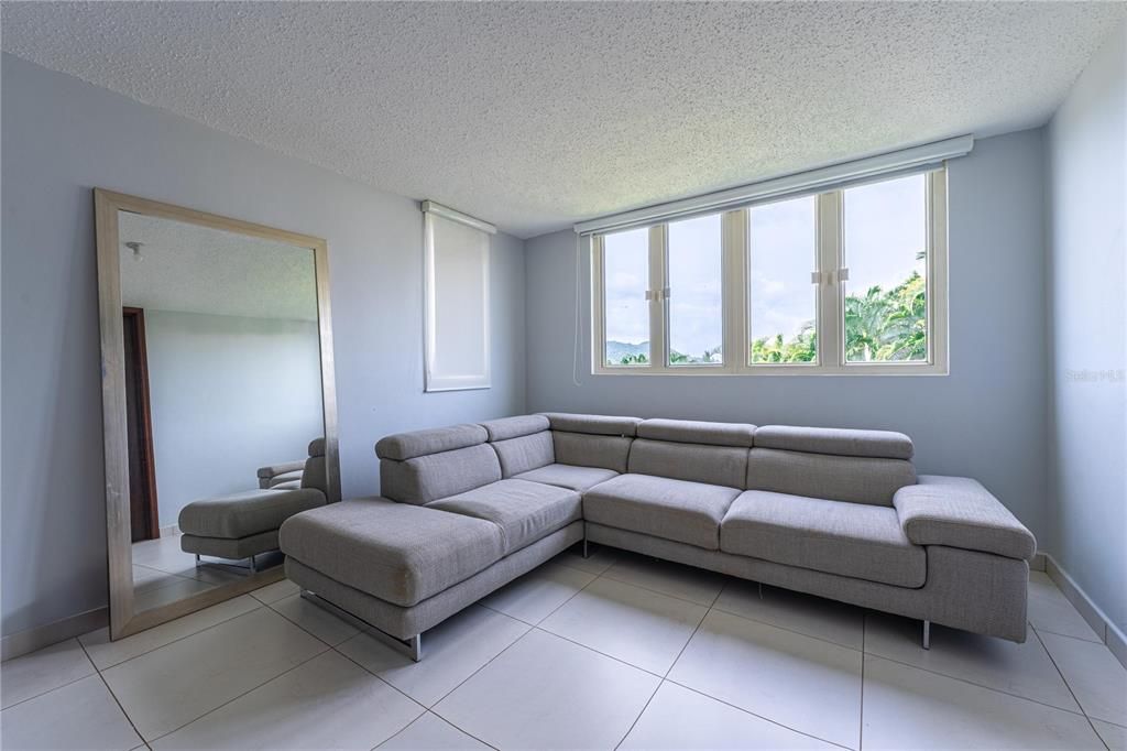 En Venta: $895,000 (4 camas, 4 baños, 0 Pies cuadrados)