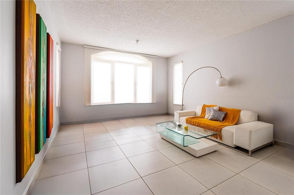 En Venta: $895,000 (4 camas, 4 baños, 0 Pies cuadrados)