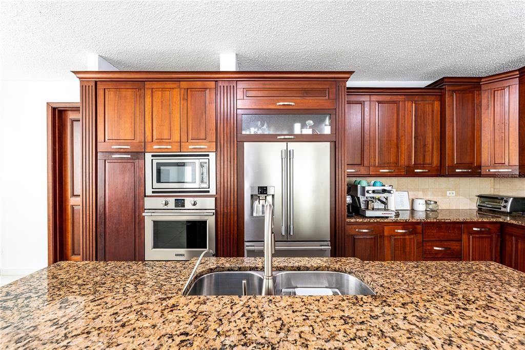 En Venta: $895,000 (4 camas, 4 baños, 0 Pies cuadrados)