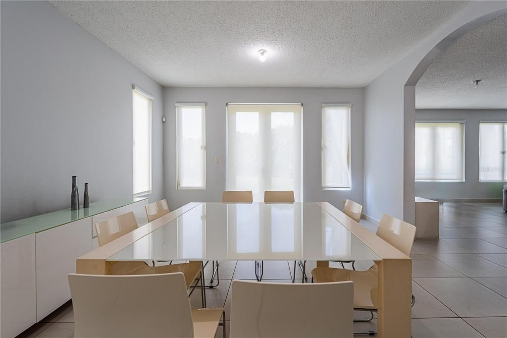 En Venta: $895,000 (4 camas, 4 baños, 0 Pies cuadrados)