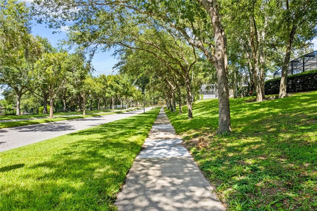 For Sale: $469,900 (4 beds, 2 baths, 2773 Square Feet)