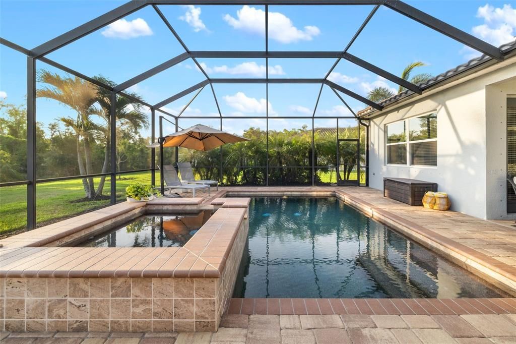 En Venta: $1,145,000 (3 camas, 3 baños, 3168 Pies cuadrados)