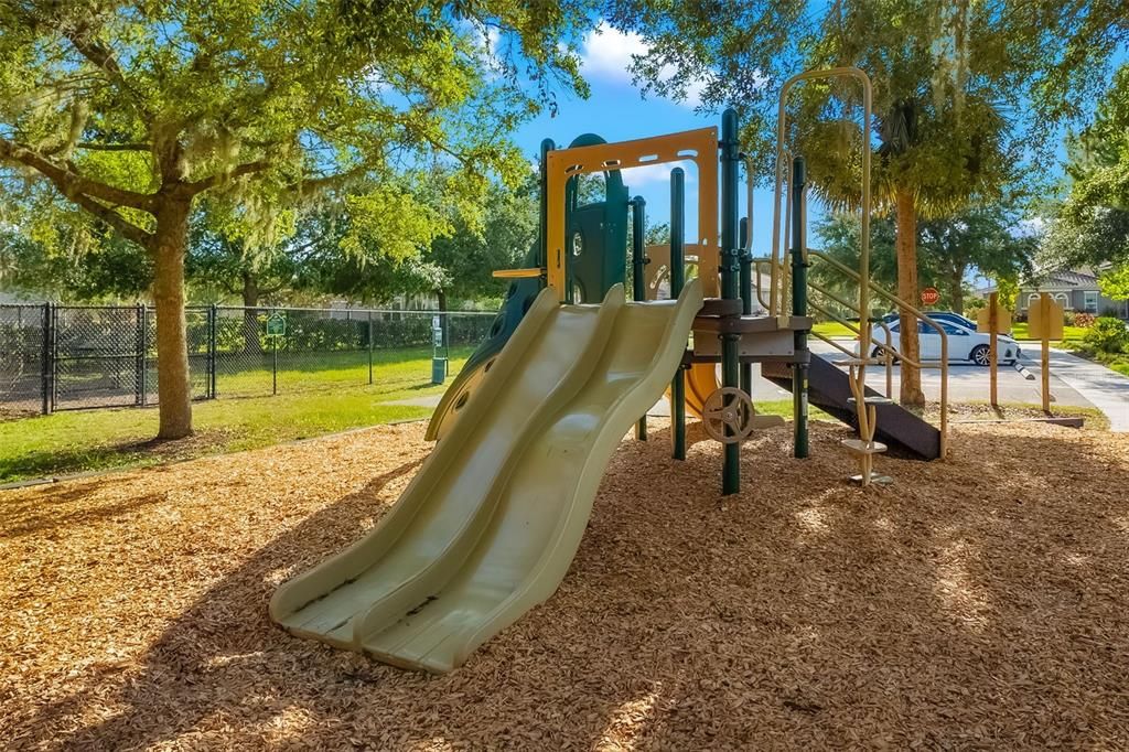 En Venta: $1,145,000 (3 camas, 3 baños, 3168 Pies cuadrados)