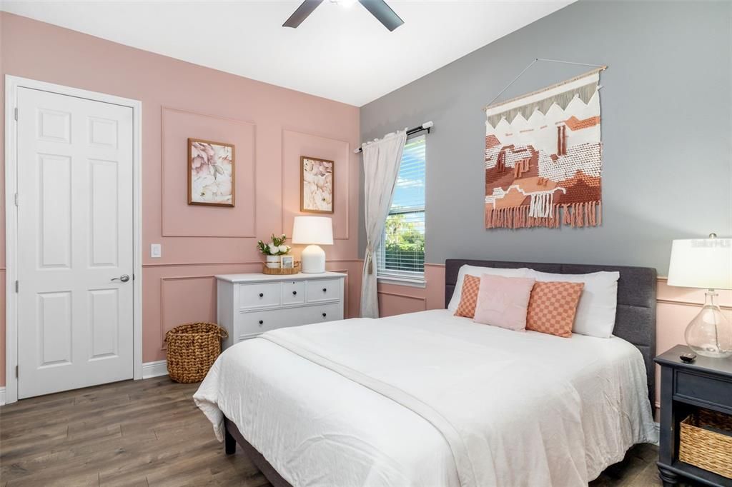 En Venta: $1,145,000 (3 camas, 3 baños, 3168 Pies cuadrados)