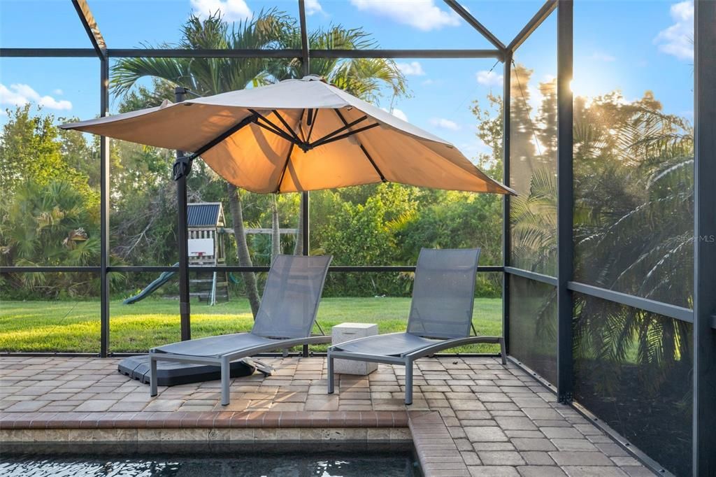 En Venta: $1,145,000 (3 camas, 3 baños, 3168 Pies cuadrados)