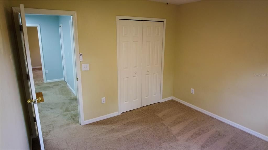 合同活跃: $480,000 (5 贝兹, 3 浴室, 2920 平方英尺)