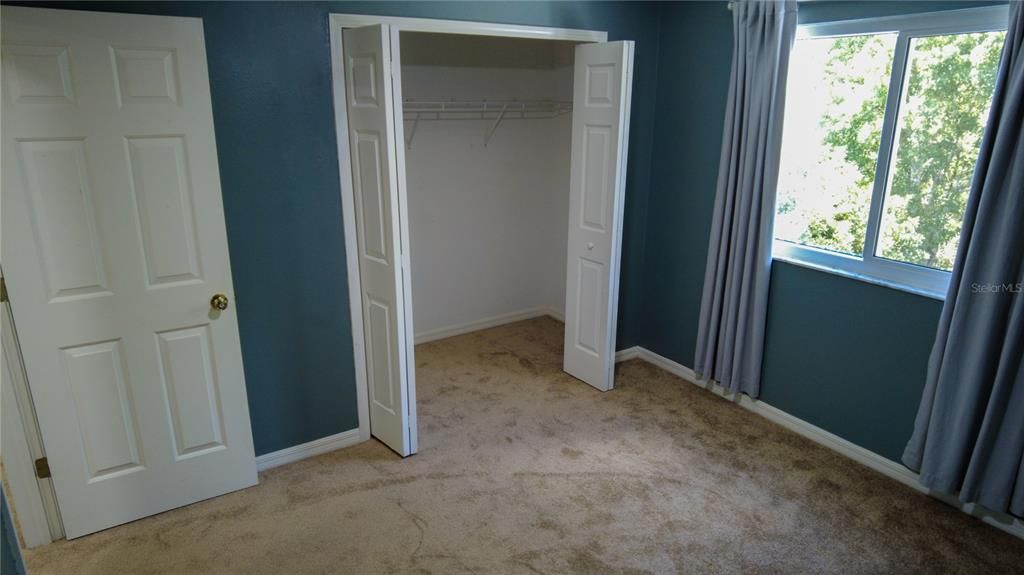 合同活跃: $480,000 (5 贝兹, 3 浴室, 2920 平方英尺)